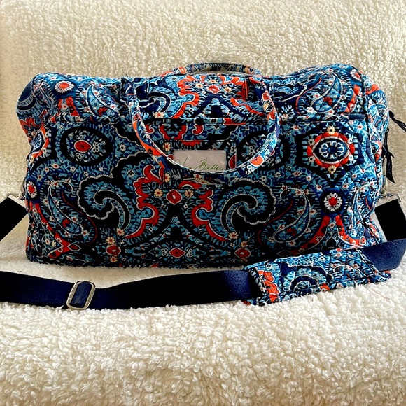 Vera Bradley Overnighter/Travel Bag - Picture 1 of 6